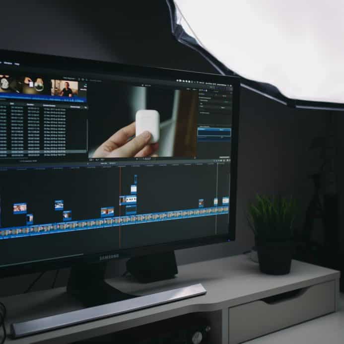 Как добавить титры в Final Cut Pro